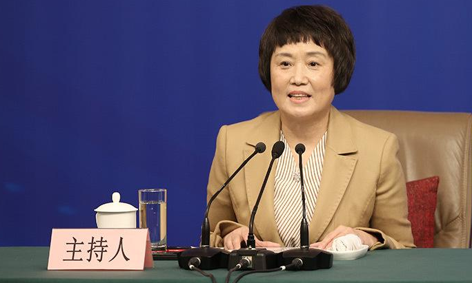 “巩俐大学同学忆当年：她和张艺谋彼此欣赏(图)”