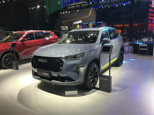 有颗向往“诗和远方”的心？看看第三代哈弗H6 2.0T智能四驱版